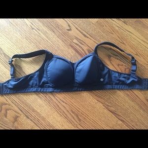 LuLuLemon TaTa Tamer Running Bra